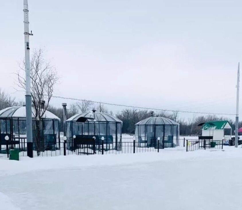 Теплая беседка на базе отдыха Домостроитель